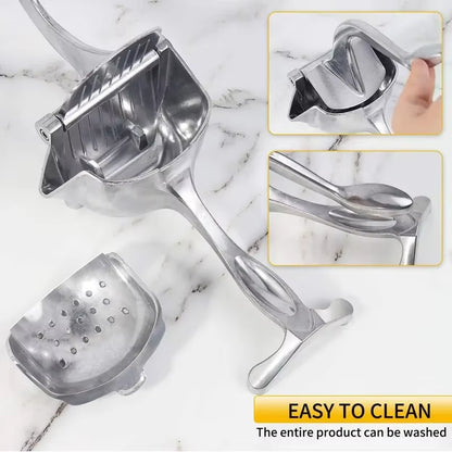 QuickSqueeze™ Juicer